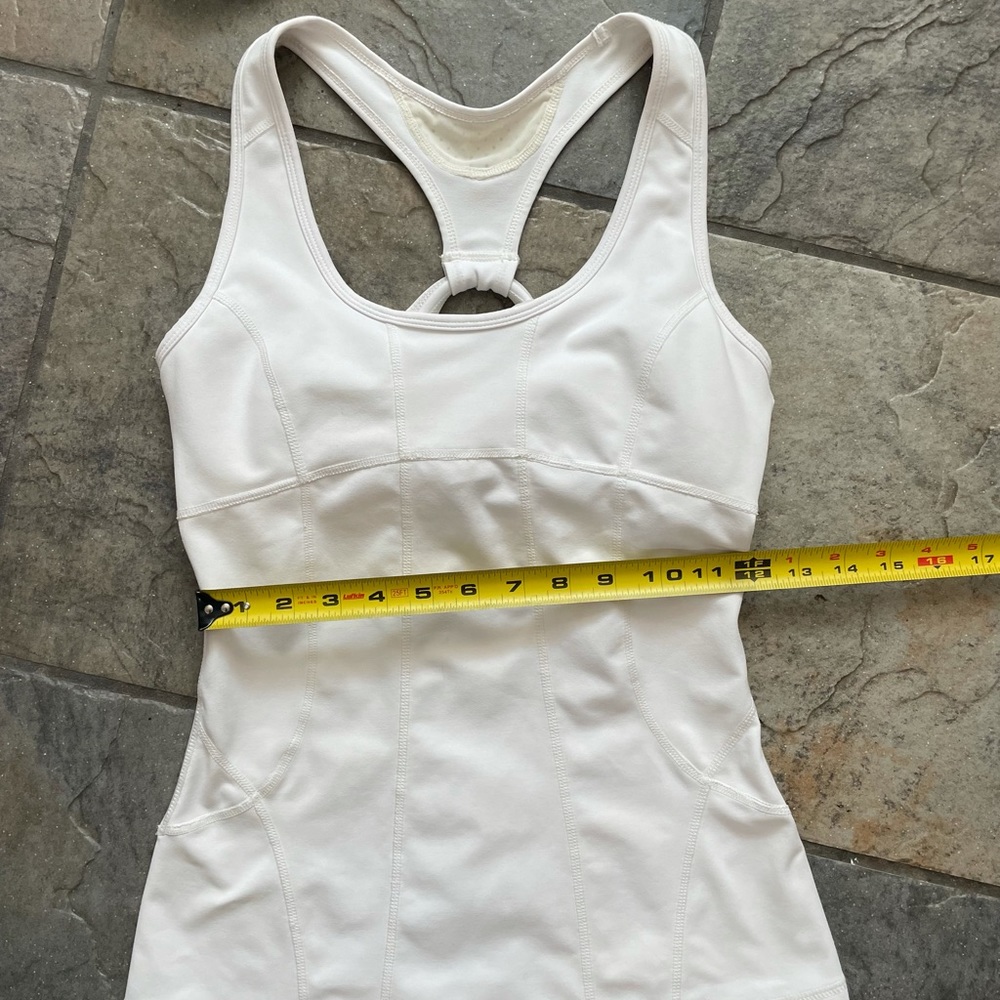 ZELLA HOLD YOU IN SLIMMING CUT OUT LOOP BACK DETAIL  WORKOUT/YOGA TOP - Picture 8 of 13